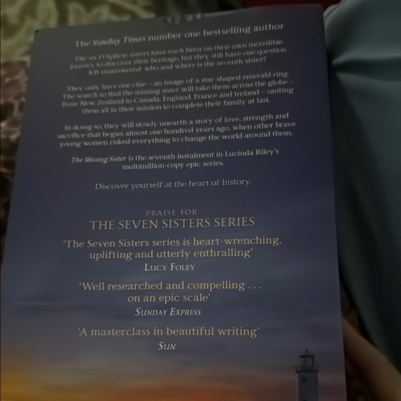 The Missing Sister by Lucinda Riley - Picture 3 of 4